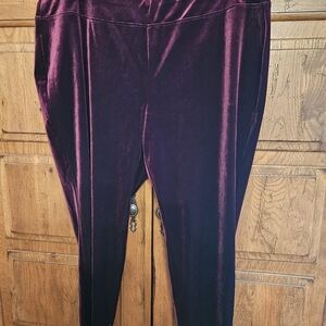 Talbots burgundy velveteen pants NWT.